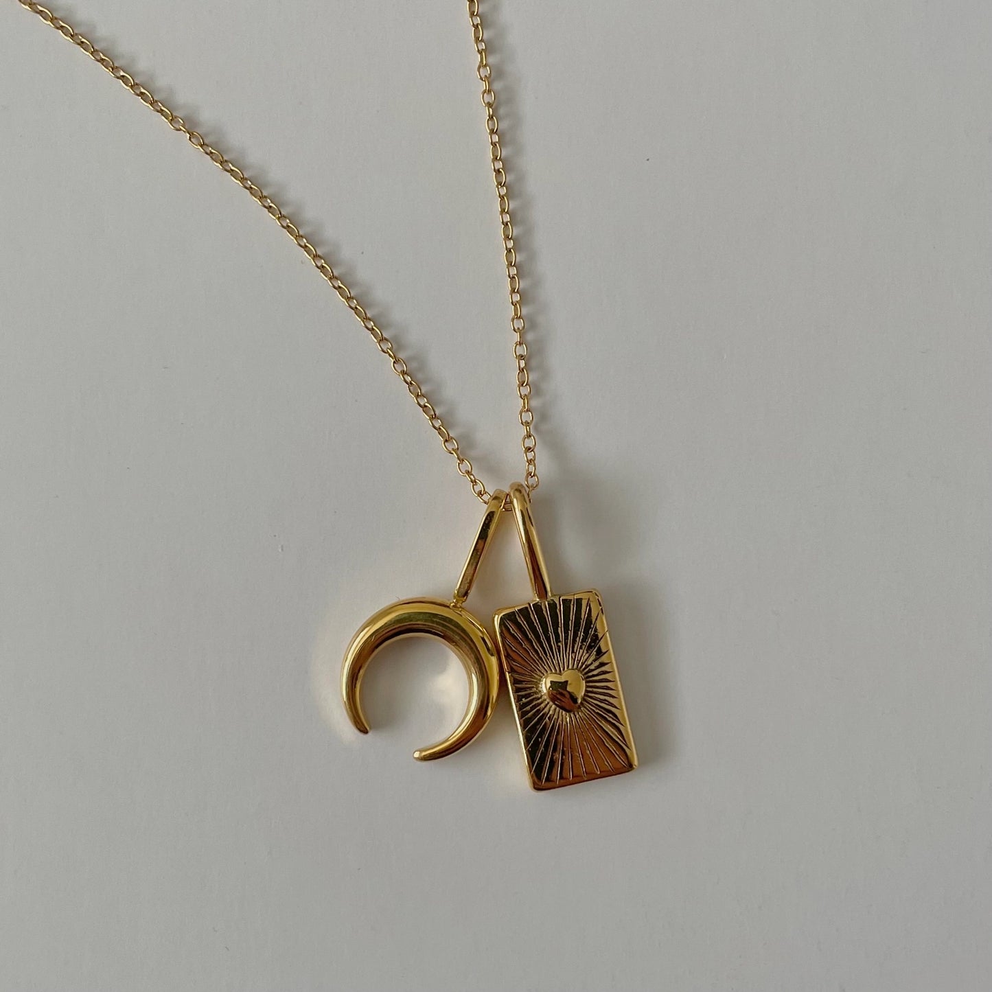 Affirmation Necklace – “I Am One Of A Kind” Gold Pendant