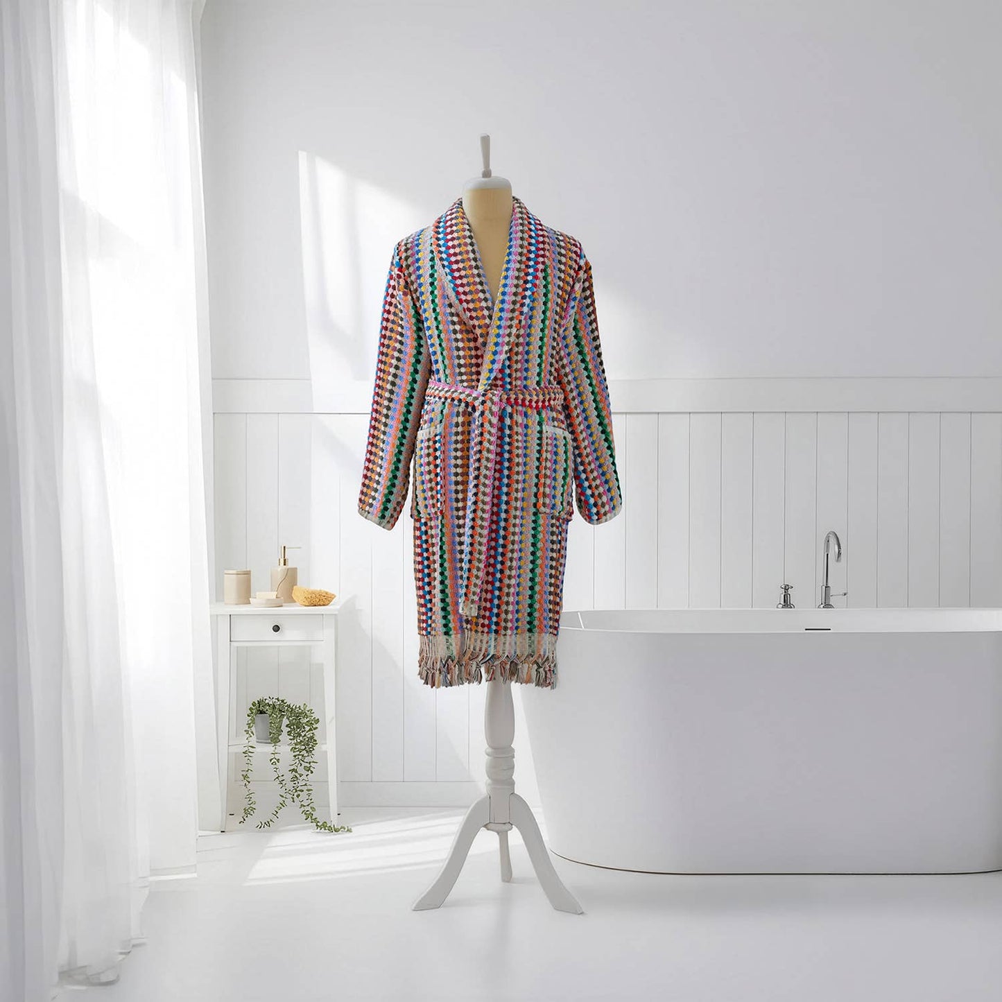 Kikoya Turkish cotton robe lifestyle