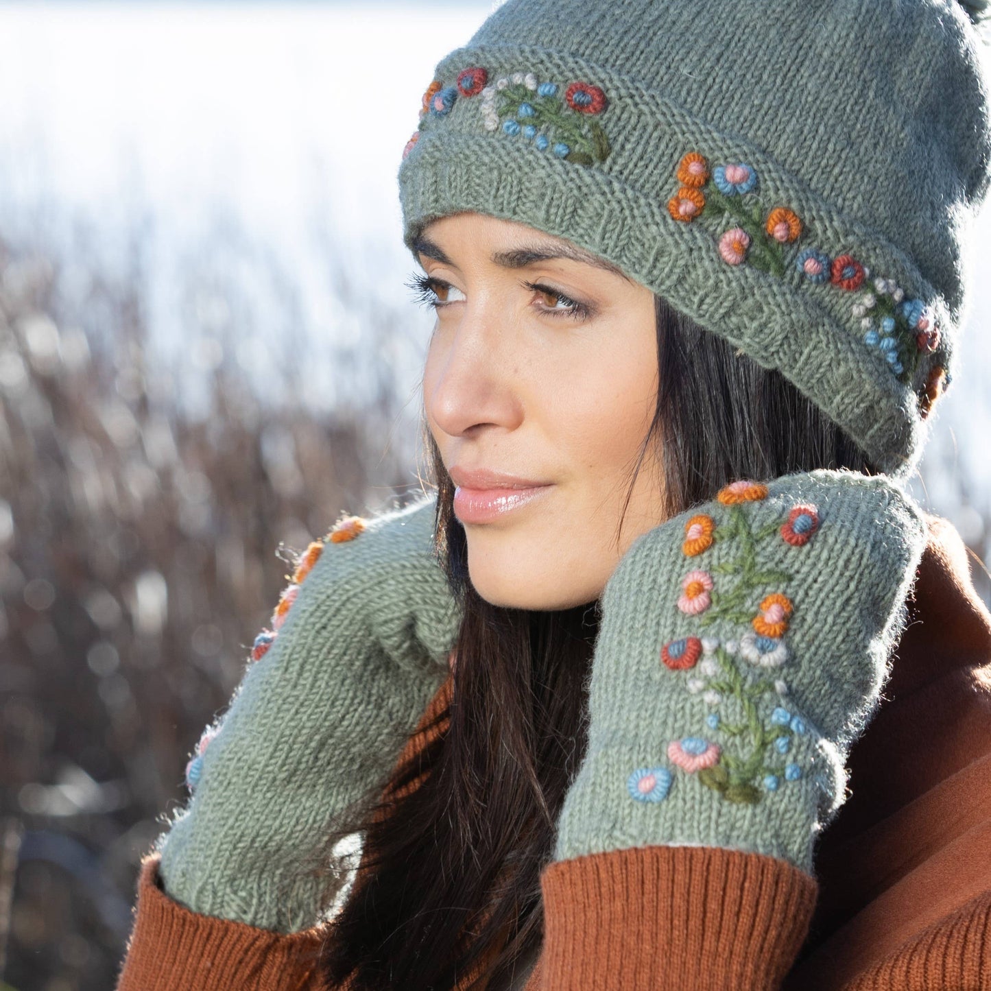 Mathilde Wool Handwarmers with Floral Embroidery: Mulberry
